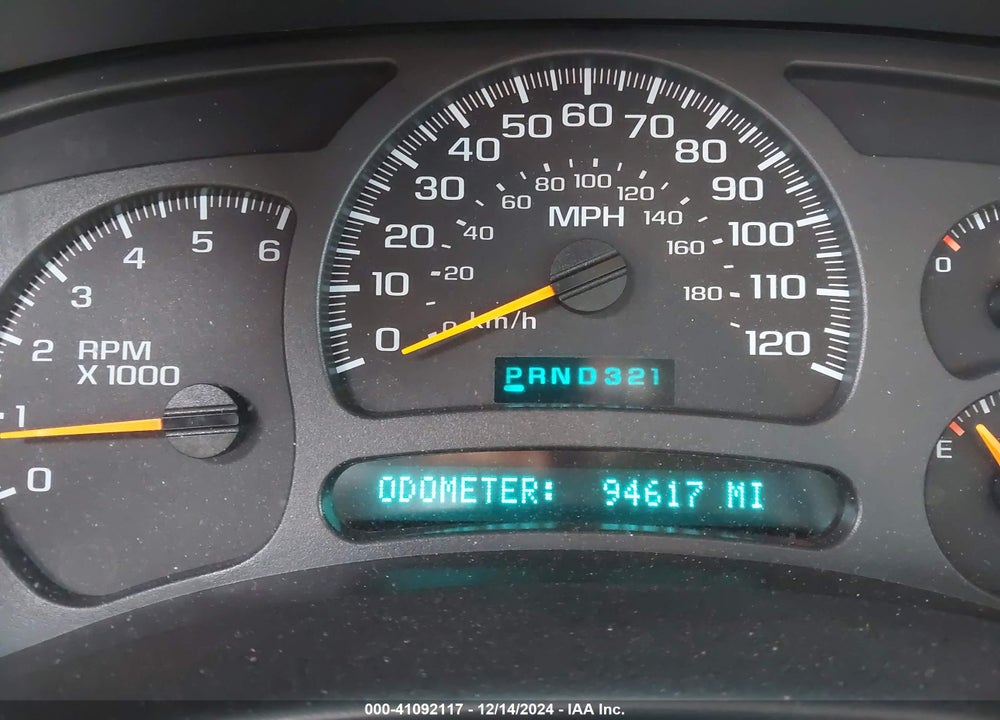 2003 CHEVROLET SILVERADO 2500HD LS VIN: 1GCHC29U33E105098