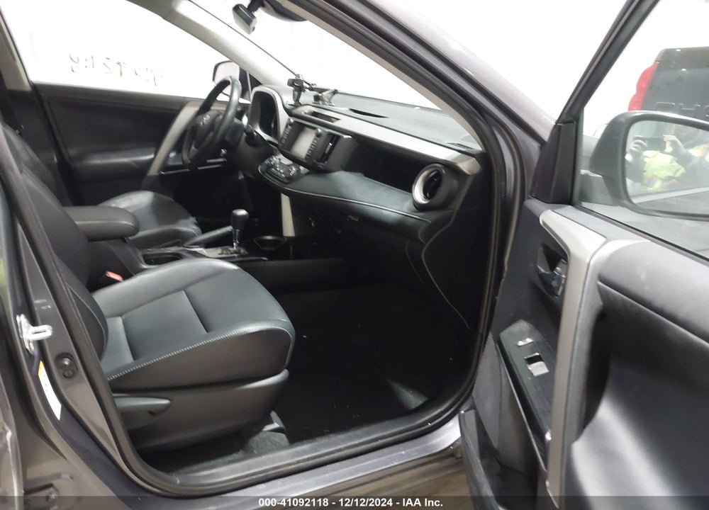 2016 TOYOTA RAV4 LIMITED VIN: 2T3DFREV0GW429038