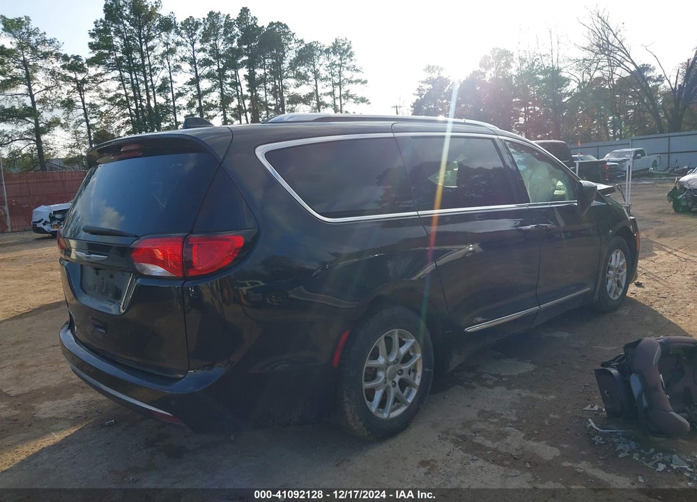 2020 CHRYSLER PACIFICA TOURING L VIN: 2C4RC1BG3LR272454