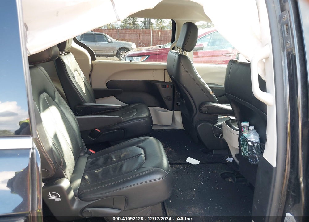 2020 CHRYSLER PACIFICA TOURING L VIN: 2C4RC1BG3LR272454