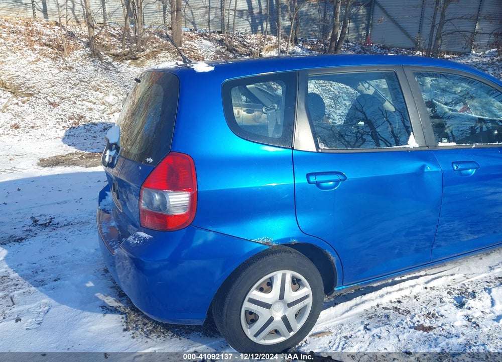 2008 HONDA FIT VIN: JHMGD38488S003609