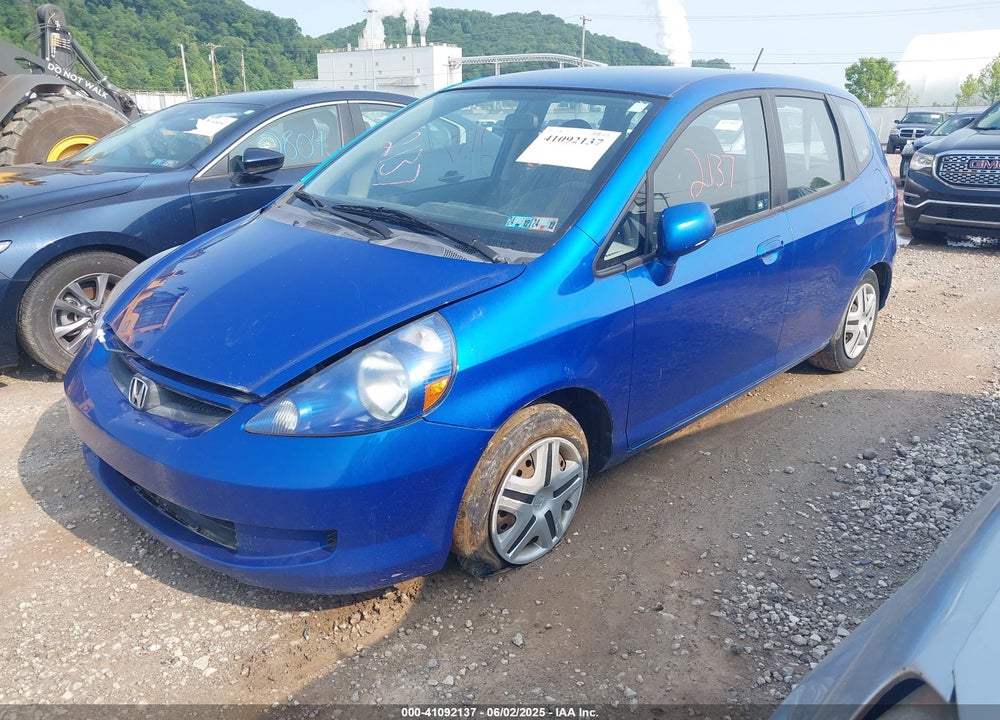 2008 HONDA FIT VIN: JHMGD38488S003609