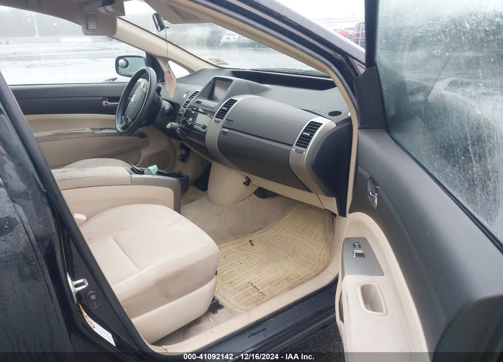 2005 TOYOTA PRIUS VIN: JTDKB20U153068623