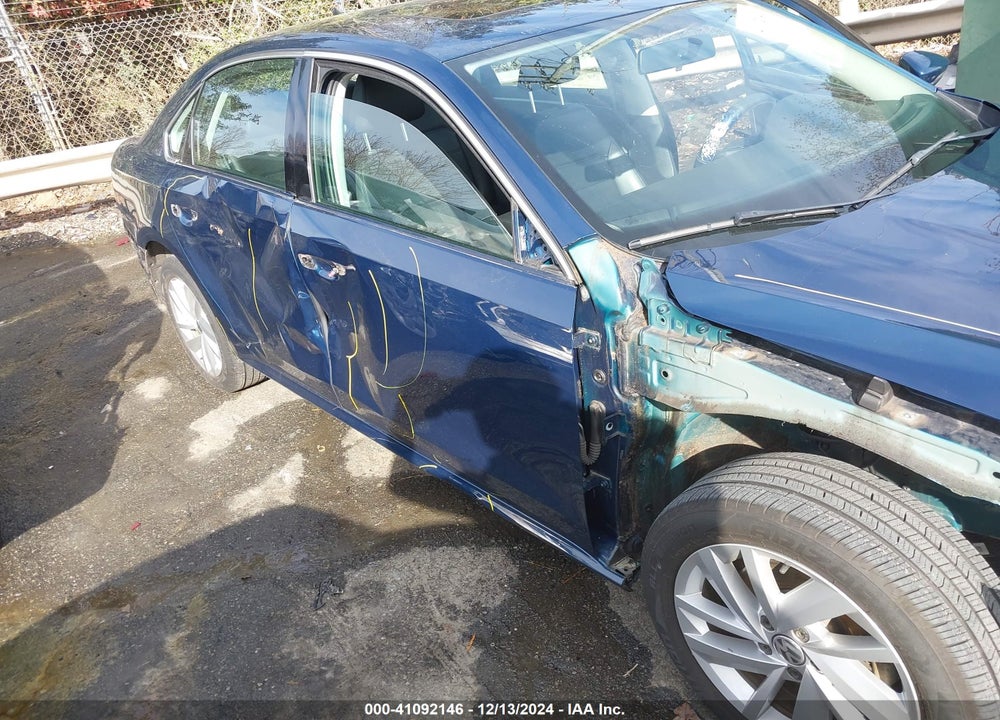2018 VOLKSWAGEN PASSAT 2.0T SE VIN: 1VWBA7A34JC041803