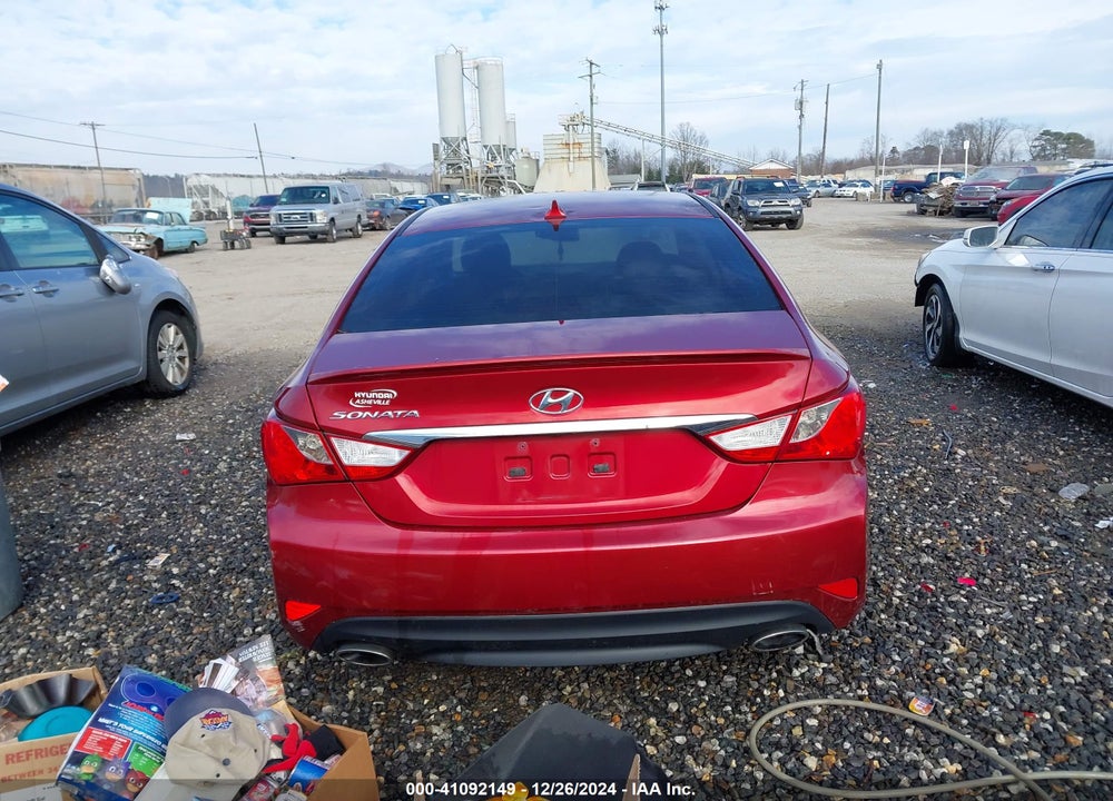 2014 HYUNDAI SONATA SE VIN: 5NPEC4AC5EH916938