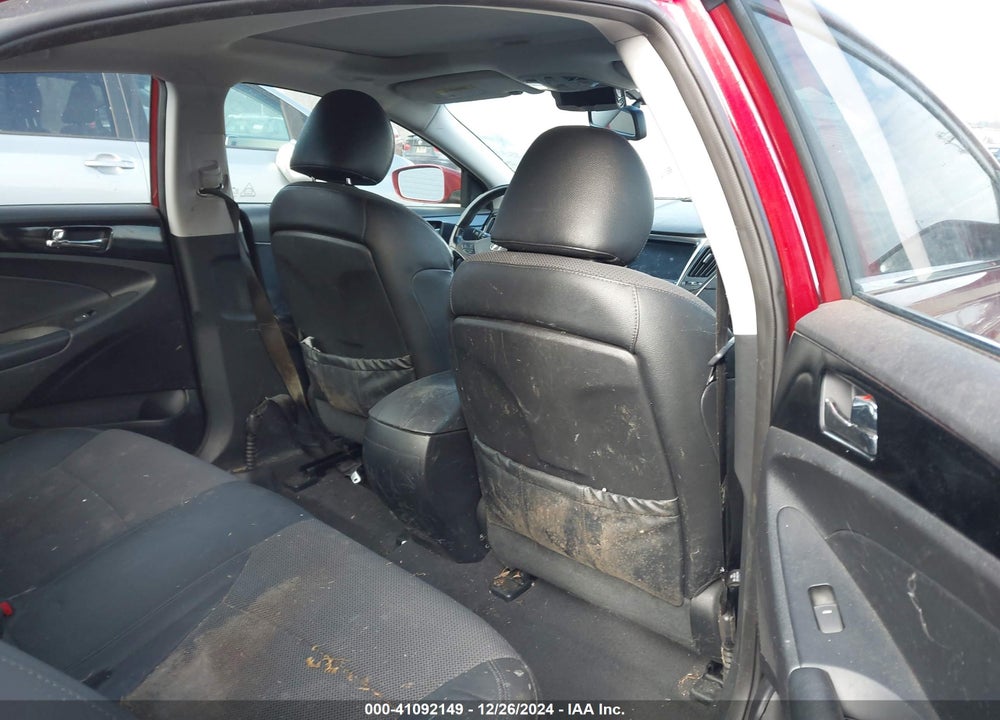 2014 HYUNDAI SONATA SE VIN: 5NPEC4AC5EH916938