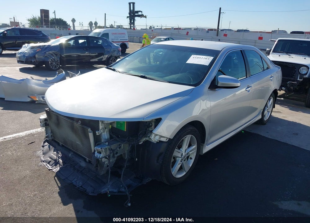 2013 TOYOTA CAMRY SE VIN: 4T1BF1FK2DU693962