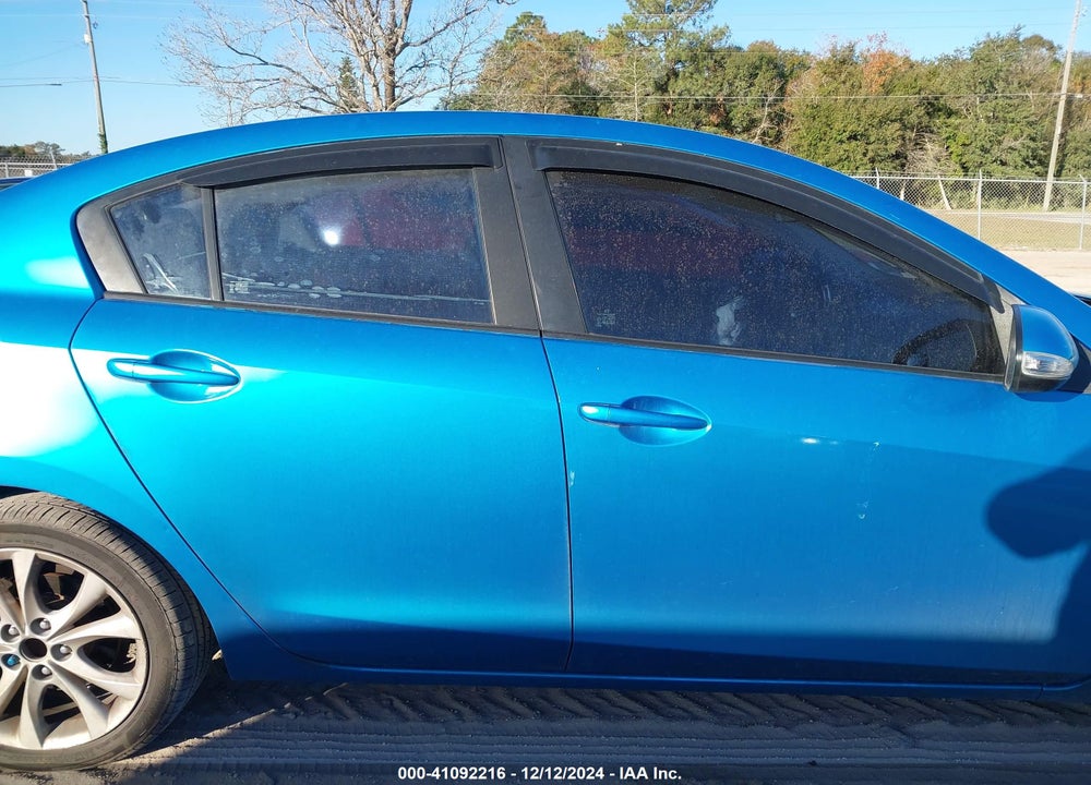 2010 MAZDA 3 S SPORT VIN: JM1BL1S68A1156452