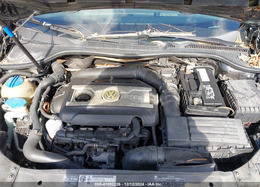 2010 VOLKSWAGEN GTI 4-DOOR VIN: WVWHV7AJ6AW219127