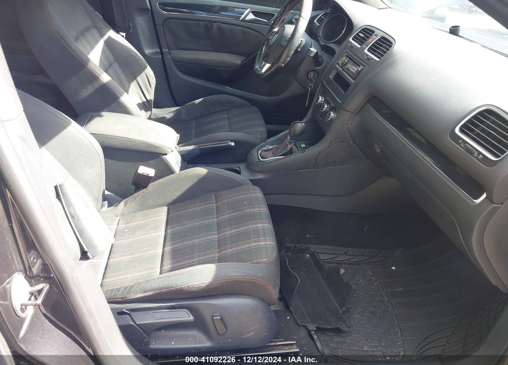 2010 VOLKSWAGEN GTI 4-DOOR VIN: WVWHV7AJ6AW219127