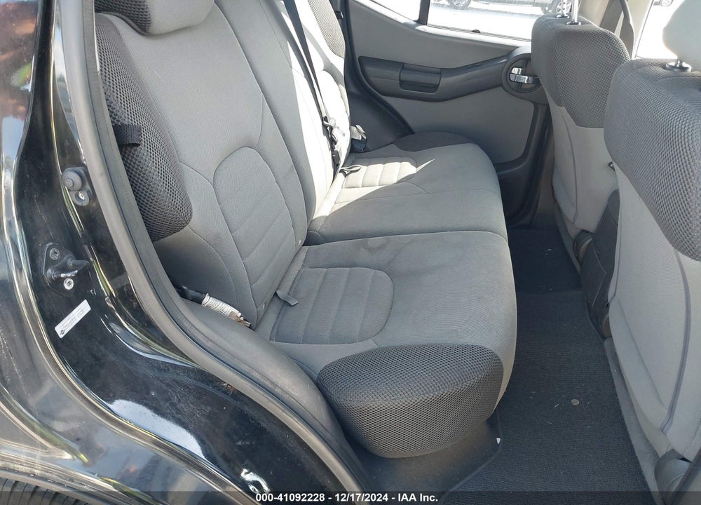 2008 NISSAN XTERRA S VIN: 5N1AN08U98C525884