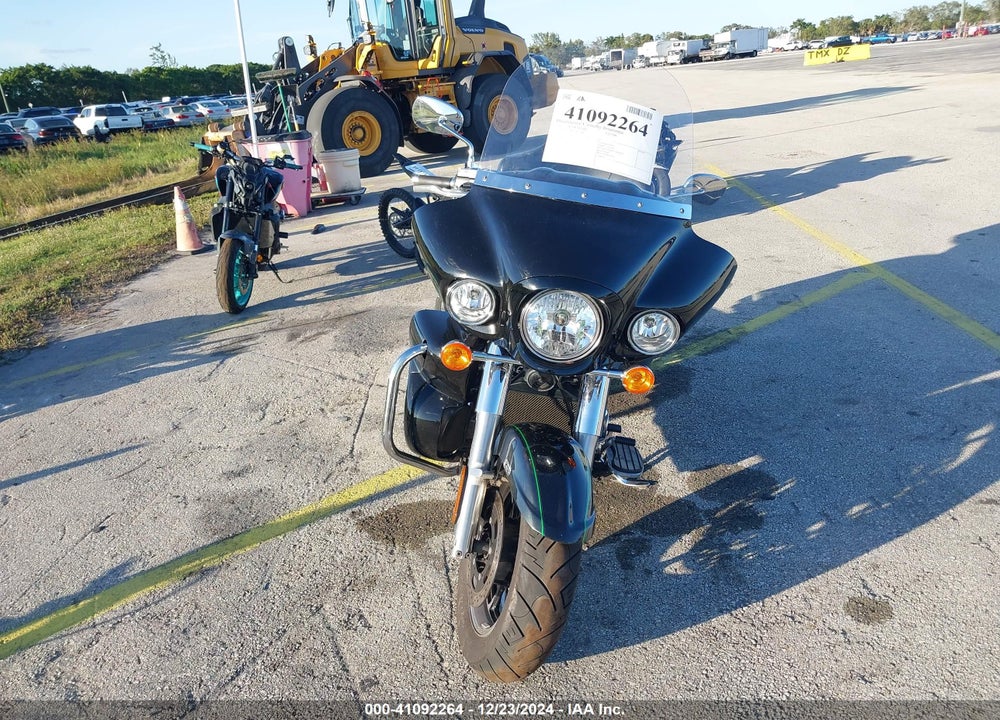 2017 KAWASAKI VN1700 B VIN: JKBVNRB17HA014443