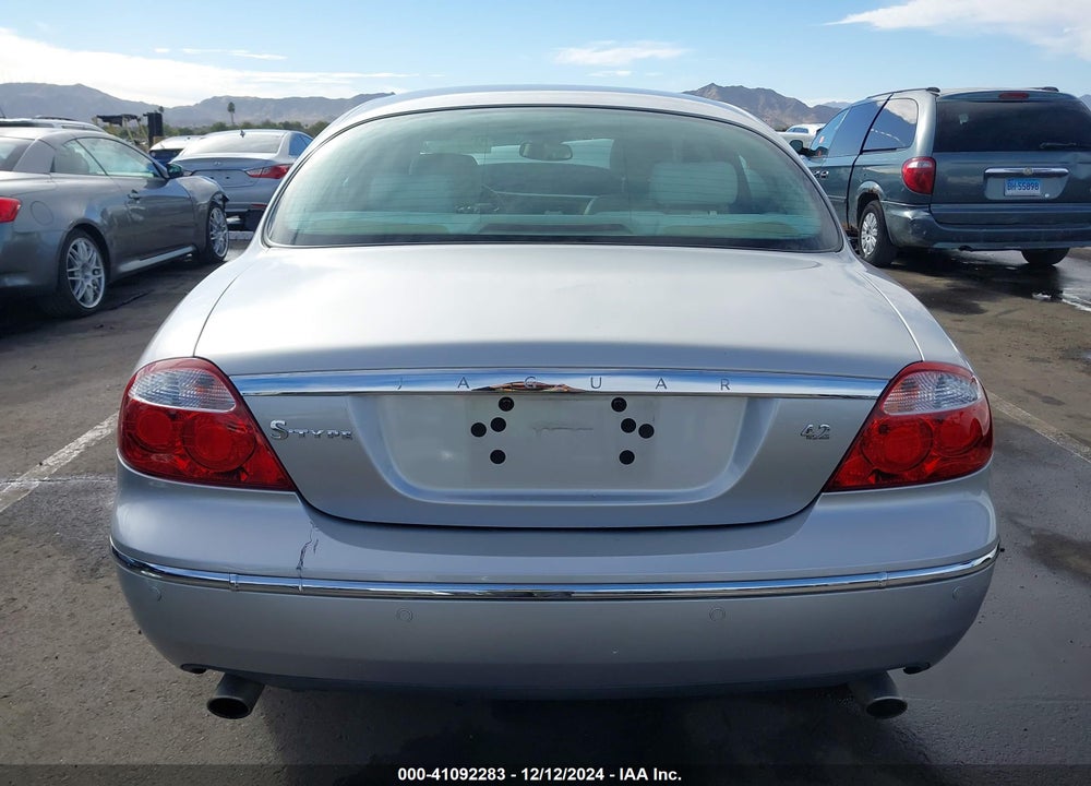 2005 JAGUAR S-TYPE 4.2L V8 VIN: SAJWA01U55HN31407