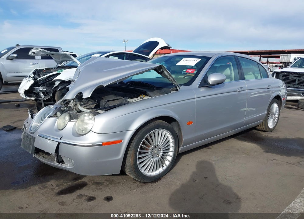 2005 JAGUAR S-TYPE 4.2L V8 VIN: SAJWA01U55HN31407