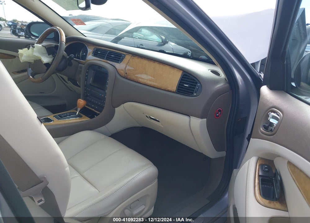 2005 JAGUAR S-TYPE 4.2L V8 VIN: SAJWA01U55HN31407