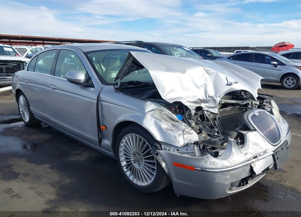 2005 JAGUAR S-TYPE 4.2L V8 VIN: SAJWA01U55HN31407