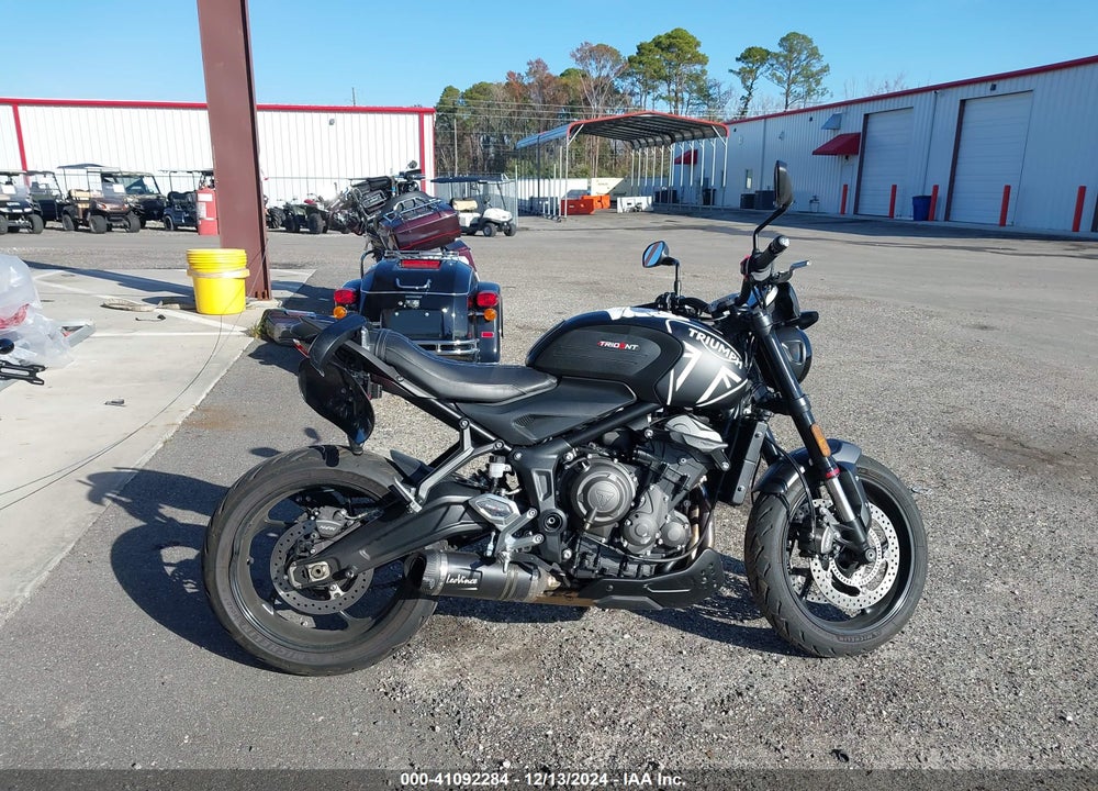 2023 TRIUMPH MOTORCYCLE TRIDENT 660 VIN: SMTL10UL8PTBG1302