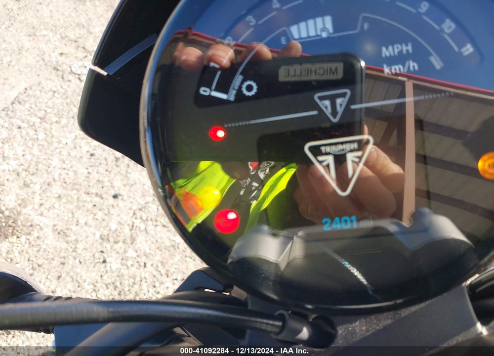2023 TRIUMPH MOTORCYCLE TRIDENT 660 VIN: SMTL10UL8PTBG1302