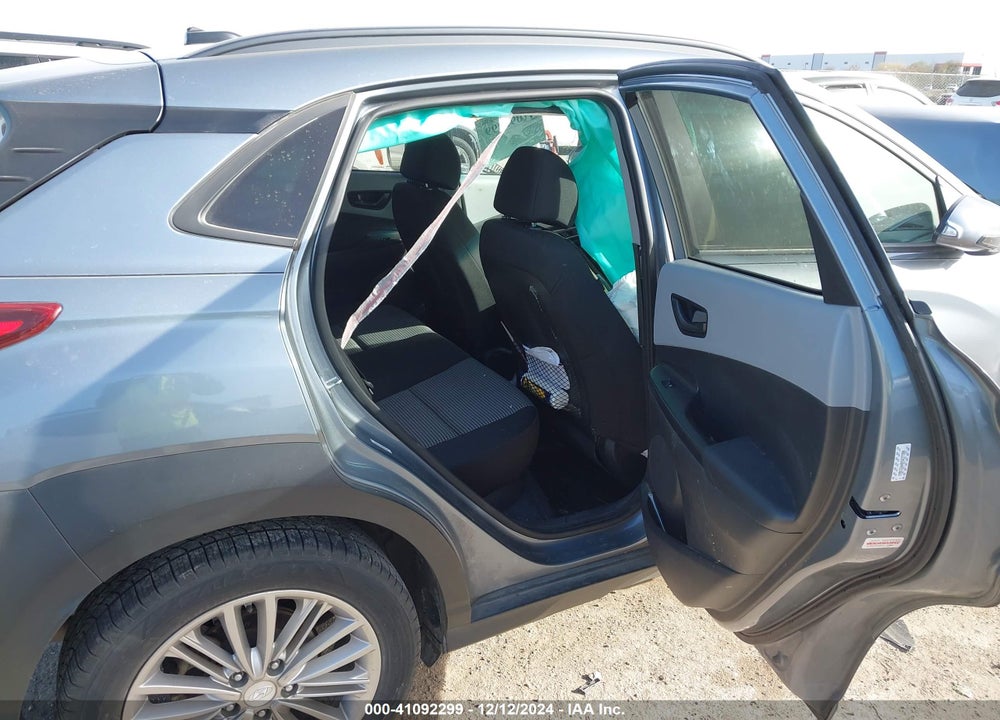 2021 HYUNDAI KONA SEL VIN: KM8K22AA8MU637380