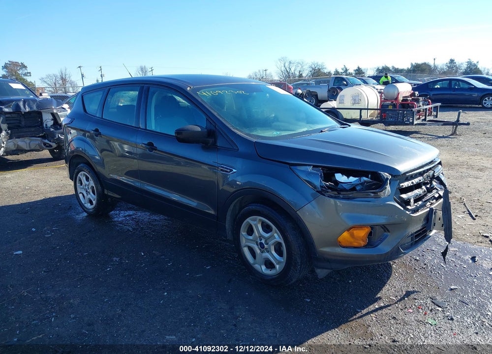 2018 FORD ESCAPE S VIN: 1FMCU0F74JUD31384