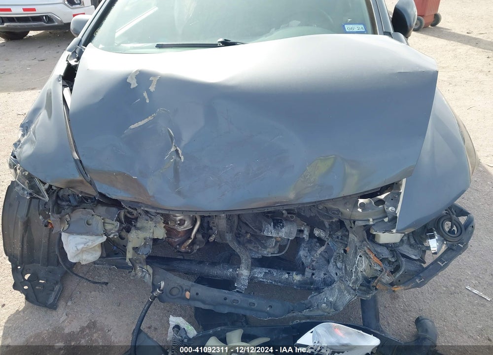 2010 HONDA CIVIC LX VIN: 2HGFA1F57AH500185