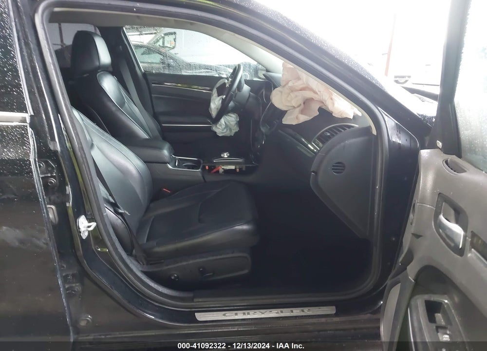 2016 CHRYSLER 300C VIN: 2C3CCAEG3GH348420