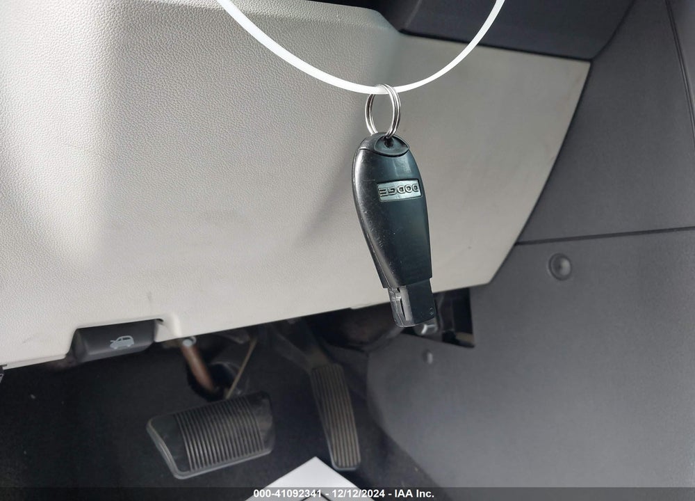 2008 DODGE GRAND CARAVAN SE VIN: 2D8HN44H88R660950