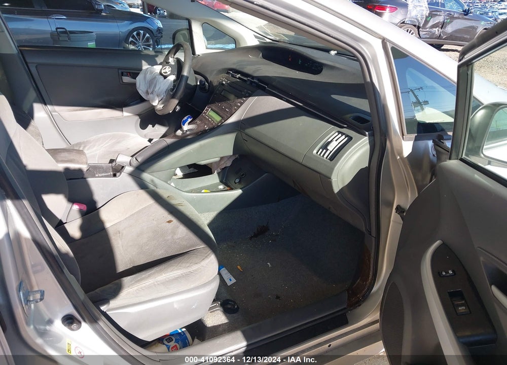 2011 TOYOTA PRIUS TWO VIN: JTDKN3DU7B1368651