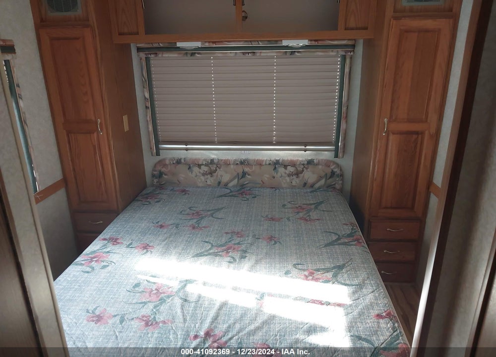 1996 JAYCO FORD ECONOLINE  MOTOR HOME E350 CUTAWAY VAN VIN: 1FDKE30G1THA98515