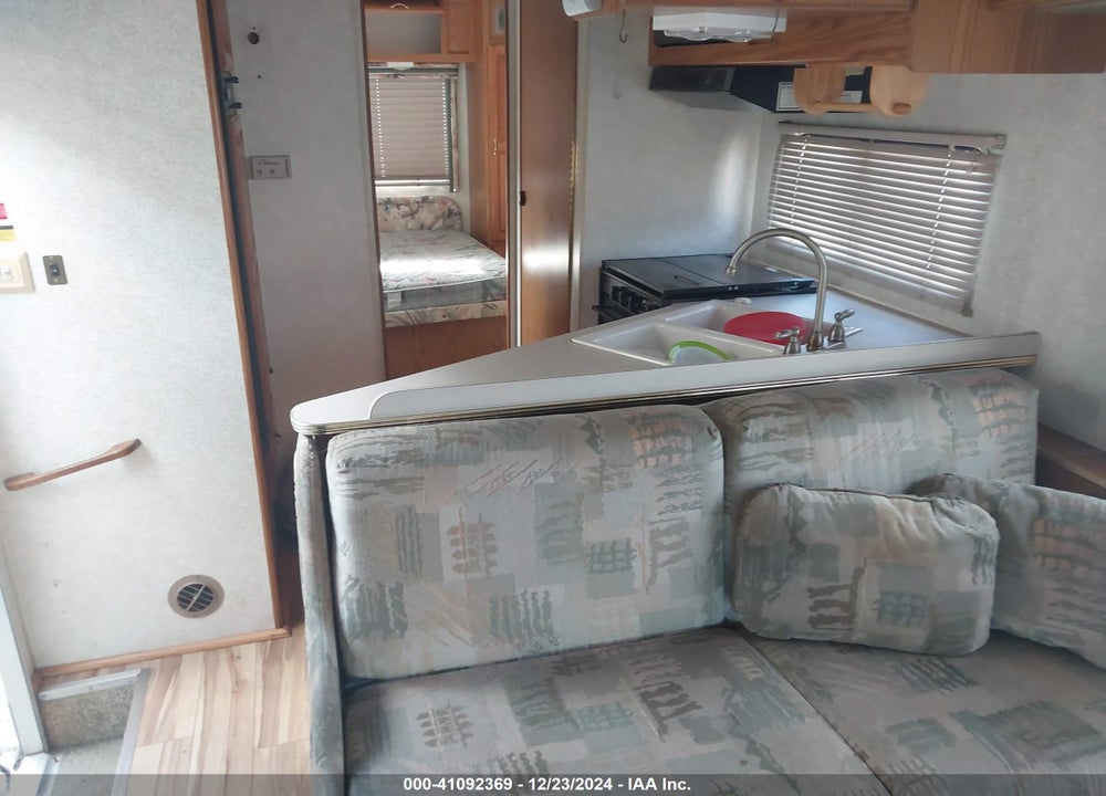 1996 JAYCO FORD ECONOLINE  MOTOR HOME E350 CUTAWAY VAN VIN: 1FDKE30G1THA98515