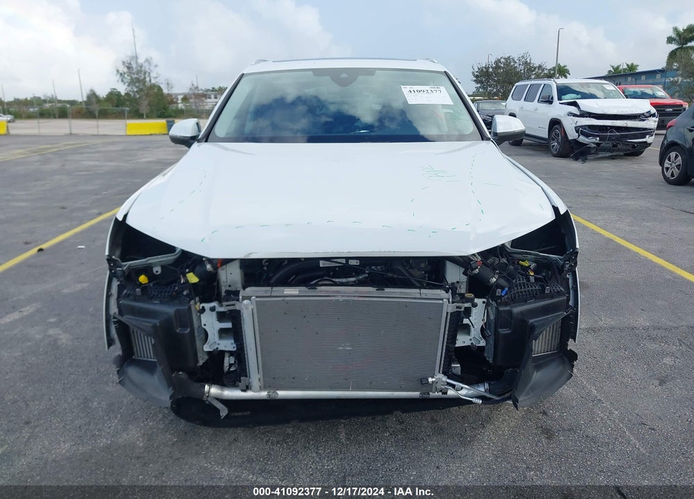 2024 AUDI Q7 PREMIUM PLUS 55 TFSI QUATTRO TIPTRONIC VIN: WA1LXBF70RD008723