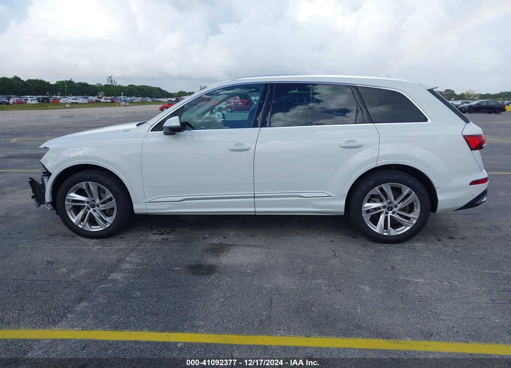 2024 AUDI Q7 PREMIUM PLUS 55 TFSI QUATTRO TIPTRONIC VIN: WA1LXBF70RD008723