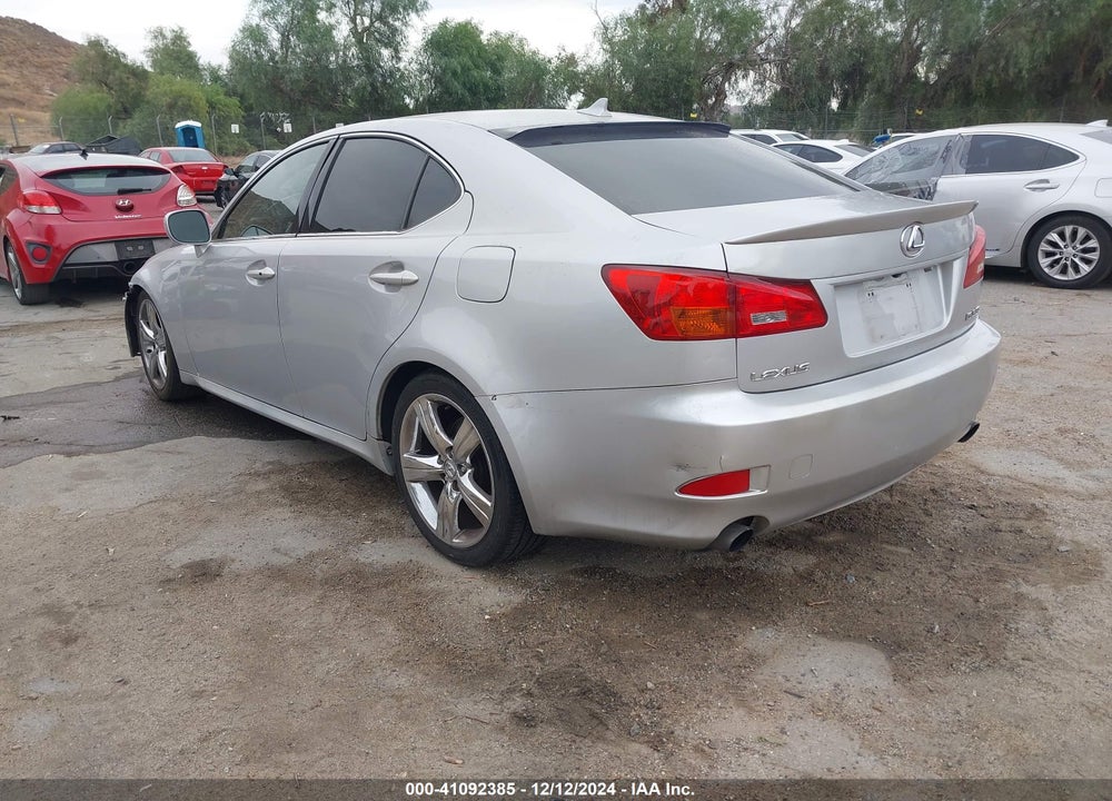 2007 LEXUS IS 350 VIN: JTHBE262672010026