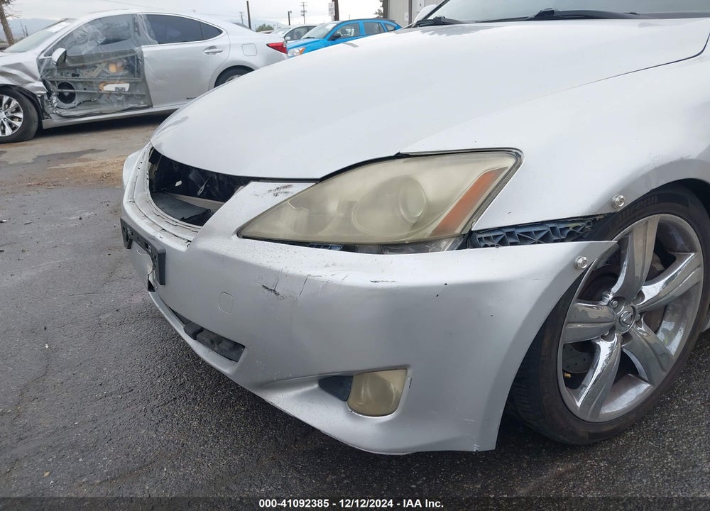 2007 LEXUS IS 350 VIN: JTHBE262672010026