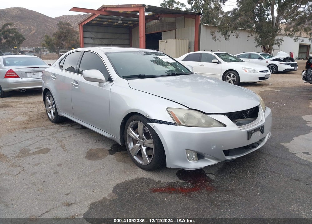 2007 LEXUS IS 350 VIN: JTHBE262672010026