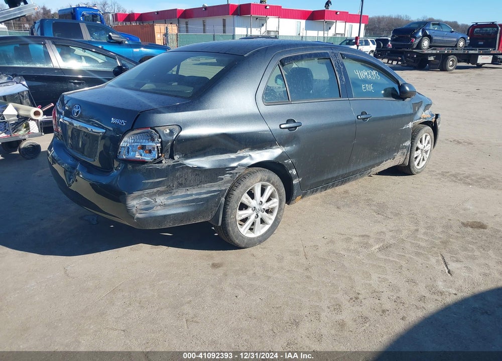 2009 TOYOTA YARIS VIN: JTDBT903494055068