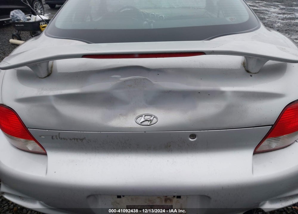 2001 HYUNDAI TIBURON VIN: KMHJG25F81U267658