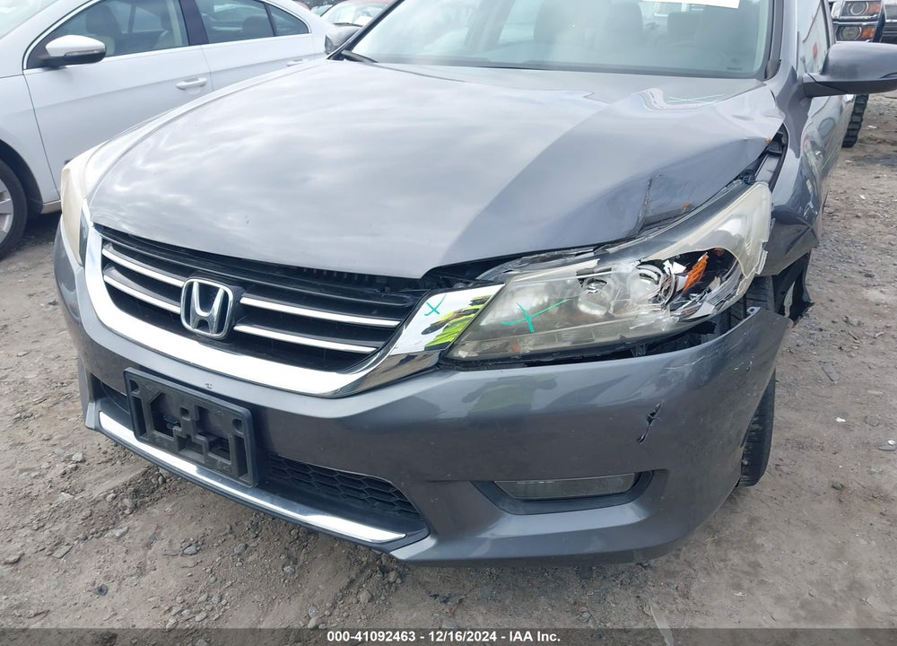 2014 HONDA ACCORD VIN: 1HGCR3F93EA019977