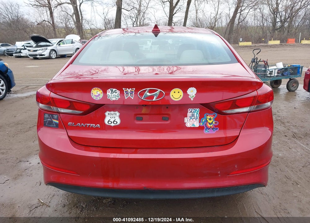 2017 HYUNDAI ELANTRA SE VIN: KMHD84LF3HU404539