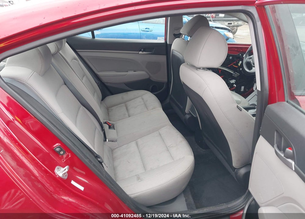 2017 HYUNDAI ELANTRA SE VIN: KMHD84LF3HU404539