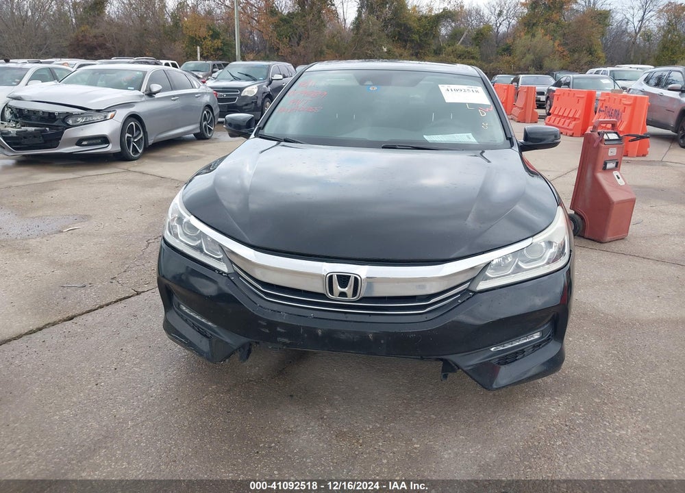 2016 HONDA ACCORD VIN: 1HGCR2F03GA029889