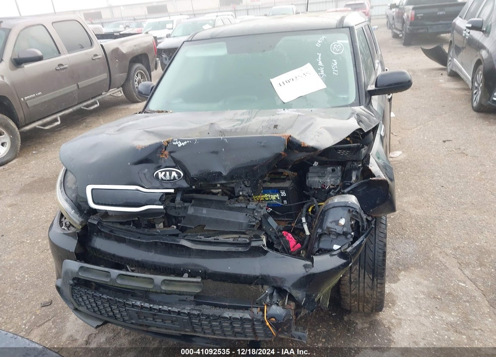 2015 KIA SOUL VIN: KNDJN2A24F7215561