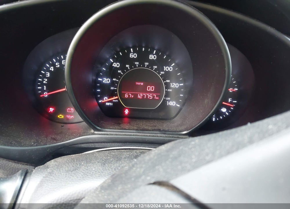 2015 KIA SOUL VIN: KNDJN2A24F7215561