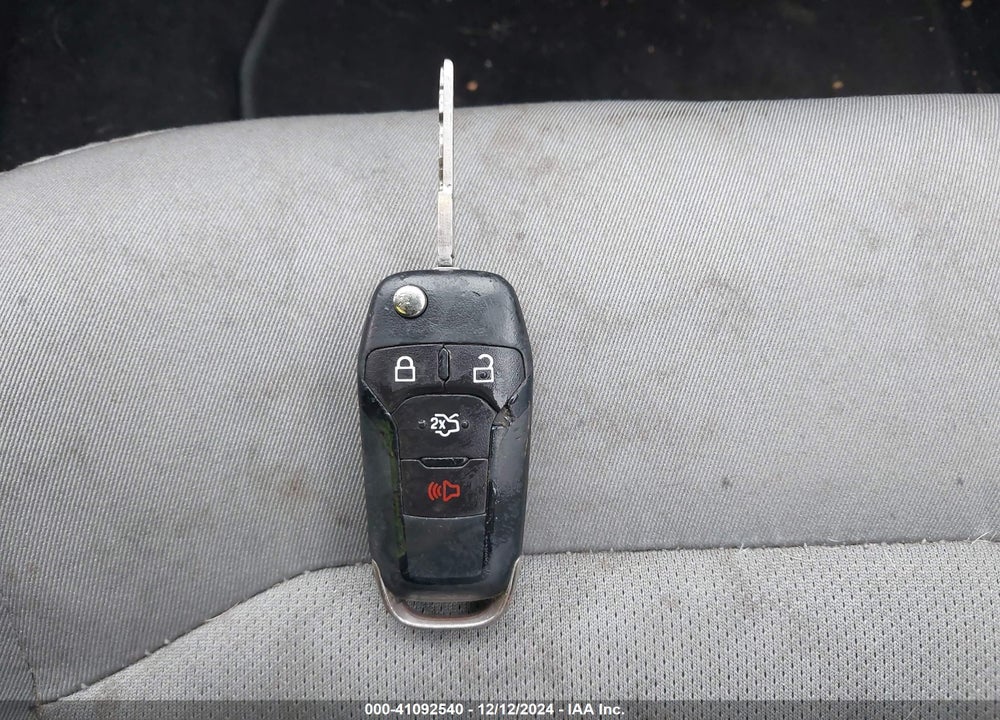 2015 FORD FUSION S VIN: 1FA6P0G74F5102394