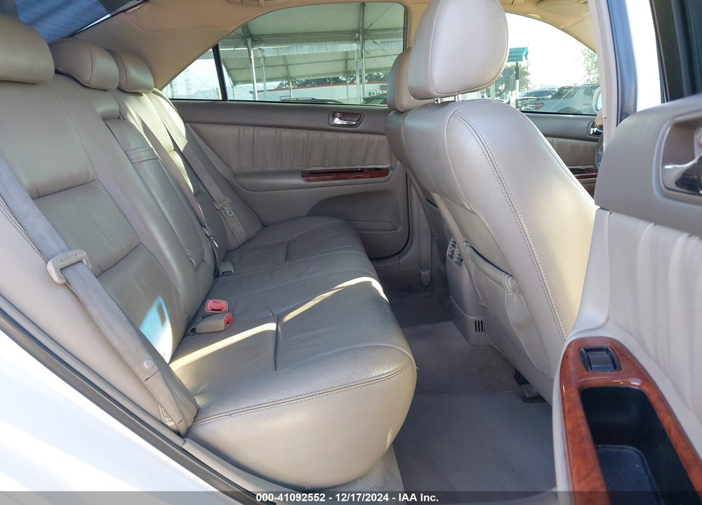 2005 TOYOTA CAMRY XLE V6 VIN: 4T1BF32K25U086639