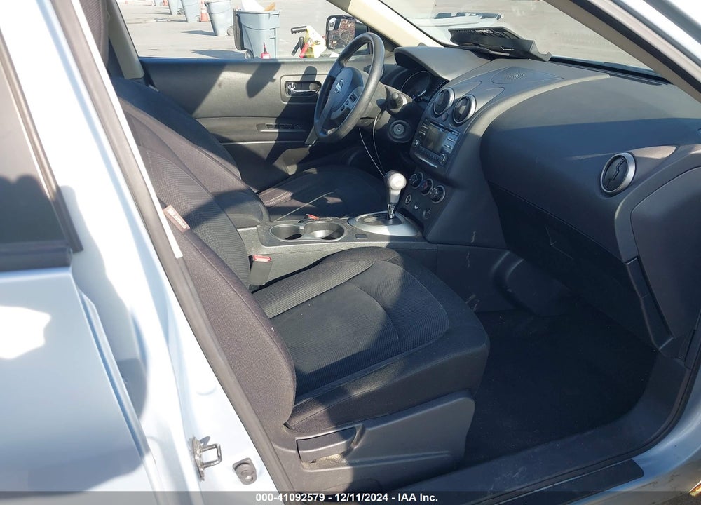 2015 NISSAN ROGUE SELECT S VIN: JN8AS5MT8FW158502
