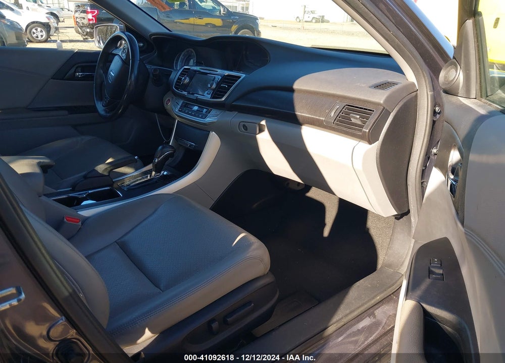 2013 HONDA ACCORD EX-L VIN: 1HGCR2F85DA074477