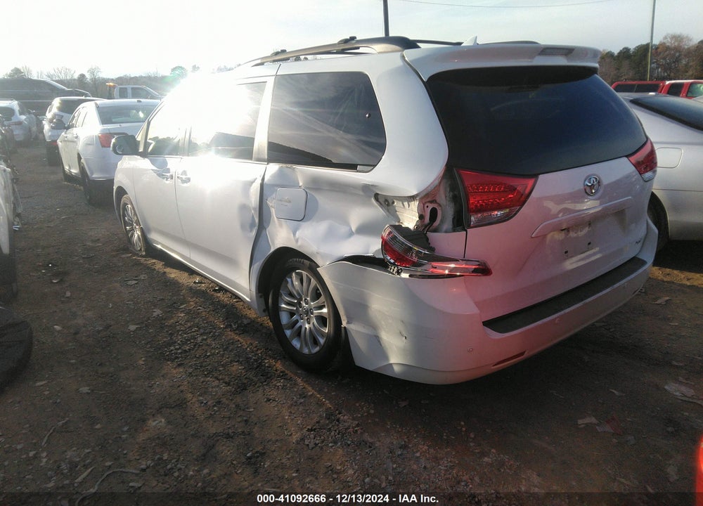 2012 TOYOTA SIENNA XLE LIMITED VIN: 5TDYK3DCXCS242122