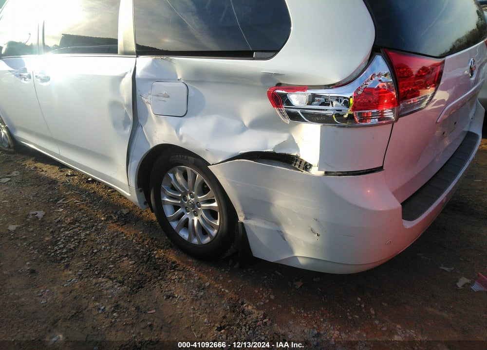 2012 TOYOTA SIENNA XLE LIMITED VIN: 5TDYK3DCXCS242122