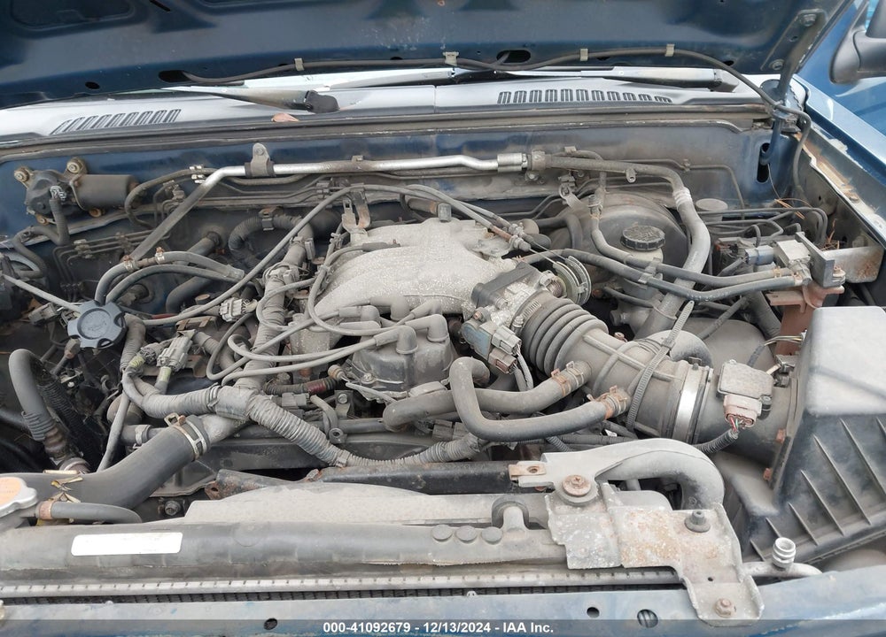 2002 NISSAN FRONTIER XE-V6 VIN: 1N6ED29YX2C351236